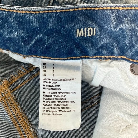 American Eagle Midi Jean Shorts | Women's Size 4 | Light Bright Blue - Picture 6 of 6